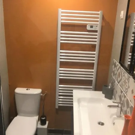 Le De La Canopee De Mios