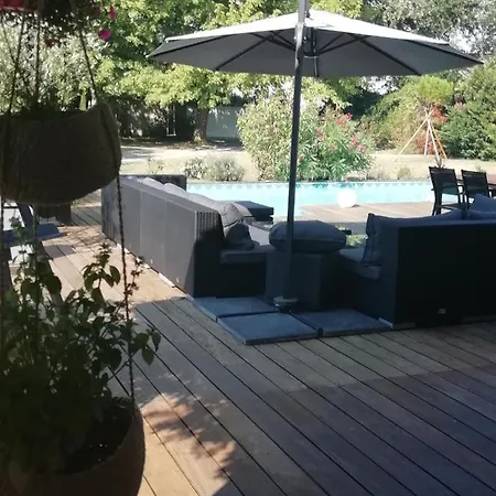 Bed and breakfast Le De La Canopee De 3*